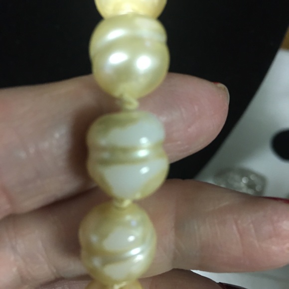 CHANEL Faux CoCo Pearl Long Necklace - Picture 5 of 8